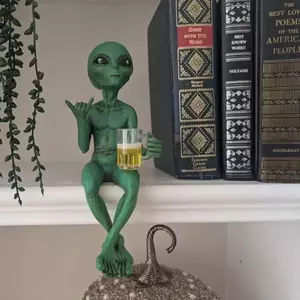 Đồ trang trí bằng nhựa ngoài hành tinh UFO Trang trí sân vườn ngoài trời trong nhà Tượng nhỏ Trang trí nhà cửa