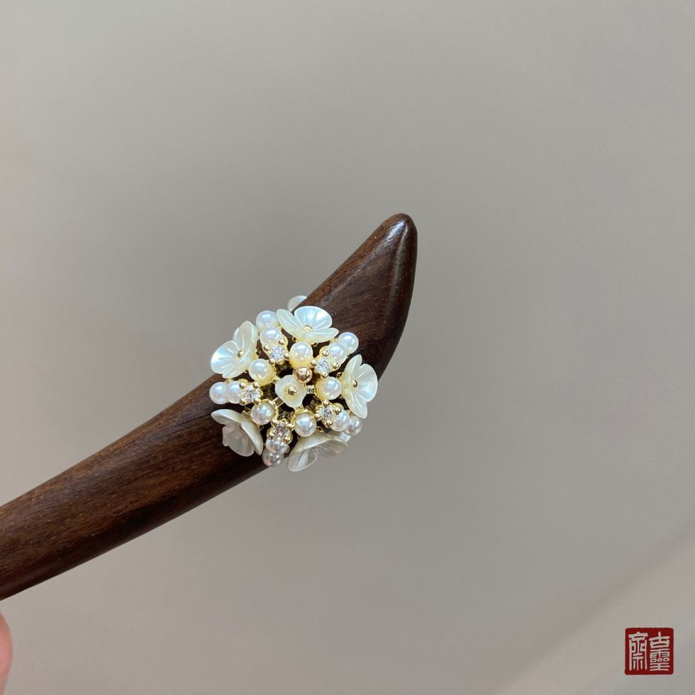 WHX-Hairpin 13cm {Hydrangea Gỗ} Kẹp Tóc Ngắn Thiết Kế Hai Mặt Thời Trang Phù Hợp Với Tất Cả Trận Đấu Kẹp Tóc Gỗ Đàn Hương Chính Hãng Tinh Tế
