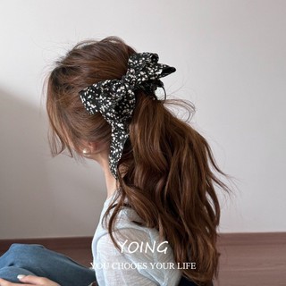 Phụ kiện tóc phong cách Young/Mori: vải nơ tết tóc, đuôi ngựa cao, kẹp chuối và kẹp hoa xoắn