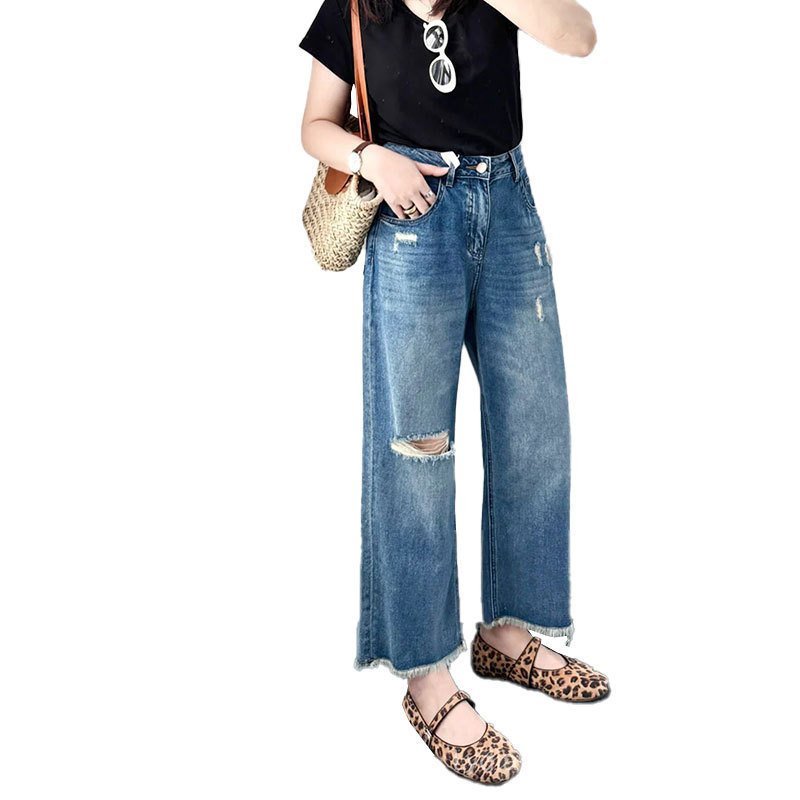 Quần nữ Spike 26 thiết kế rách lệch, thoải mái cho hàng ngày, dễ giặt, màu xanh crop jean.