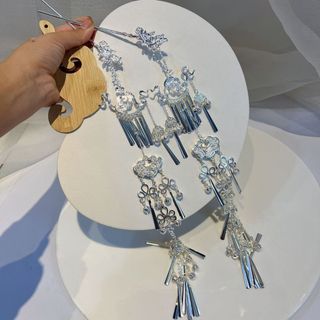 Tần Han Wei Jin Phong Cách Áp Lực Lưng Mũ Đội Đầu Chiến Quốc Áo choàng Phong Cách Cổ Đại Phụ Kiện Tóc Bạc Dài Tua Rua Bước Lắc Kẹp Tóc Hanfu Tất Cả Trận Đấu Phụ Kiện Hiệu Suất Tặng Ảnh Quà Tặng
