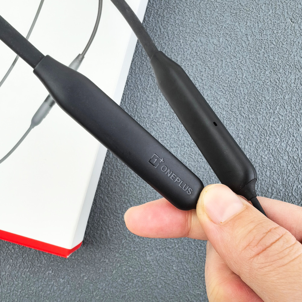 Oneplus Original Bullets Wireless Z2 ANC Tai nghe không dây In-ear Thể thao Băng đô từ tính khử tiếng ồn