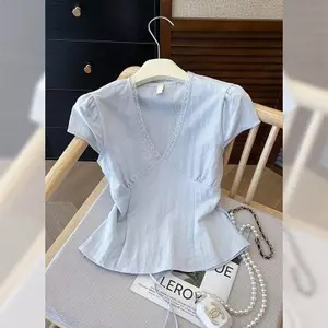 Áo sơ mi nhỏ tay bay ngọt ngào mùa hè Áo sơ mi nhỏ ngắn phong cách Hàn Quốc Áo sơ mi cổ chữ V ren cổ tích nhẹ nhàng dành cho nữ