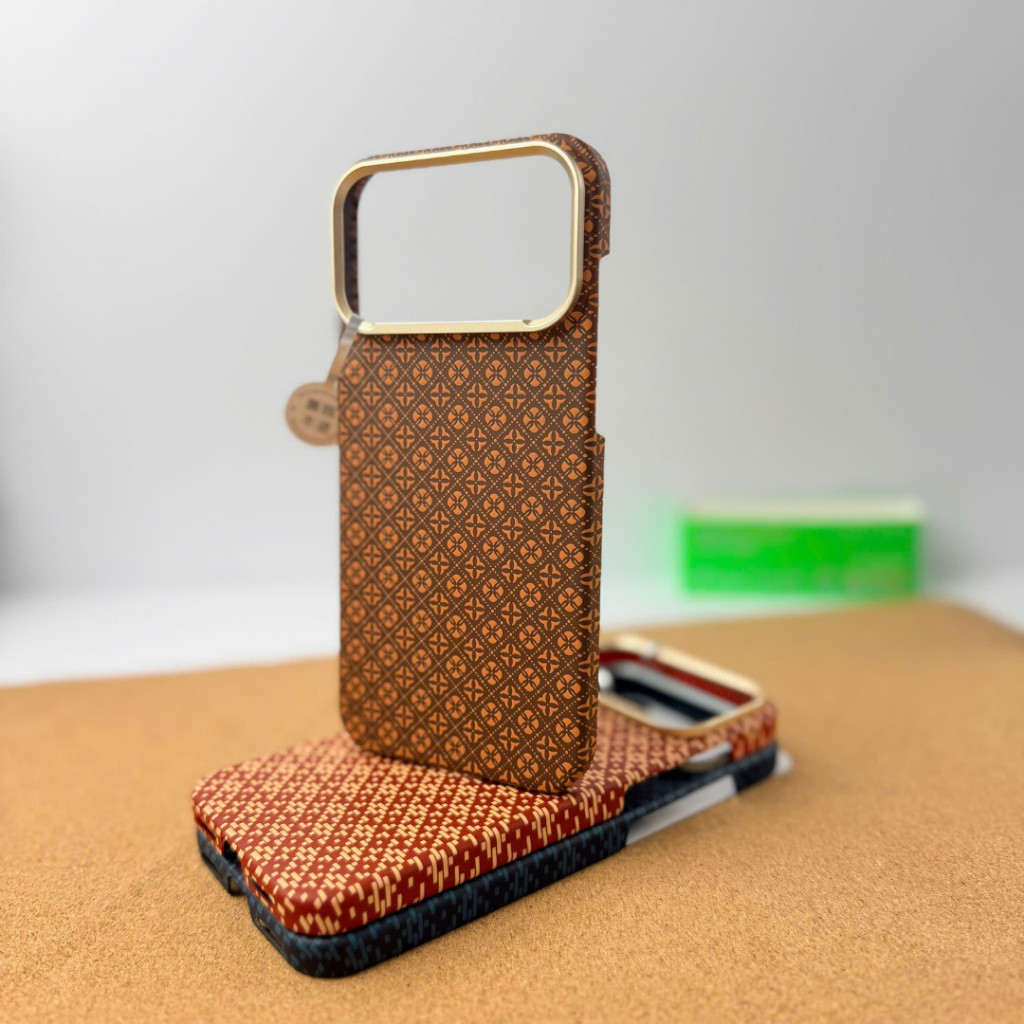 [Chính Hãng] Ốp Lưng iPhone 17 Pro Max UELKIN Sợi Aramid Cao Cấp - Siêu Mỏng Nhẹ, Sạc Từ Tính, Viền Camera Kim Loại