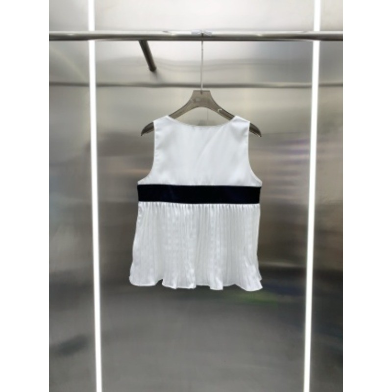 Áo Vest sọc đen trắng mới dành cho nữ