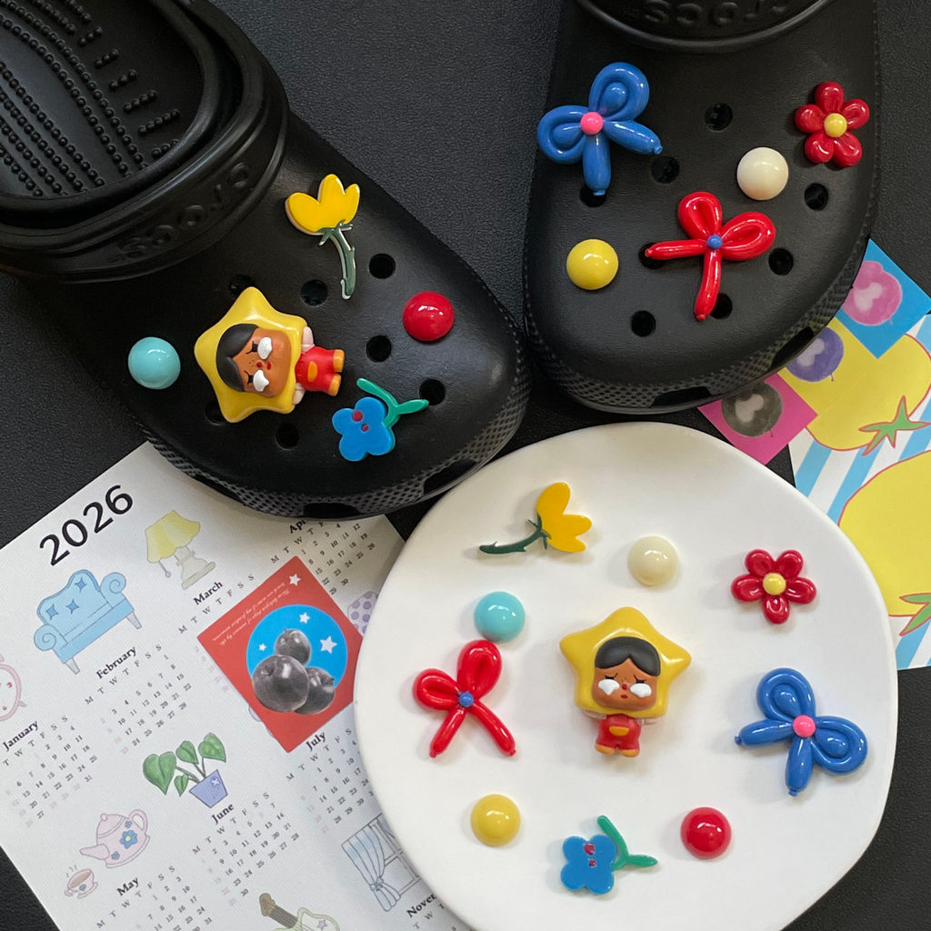 Phụ Kiện Nhiều Màu Sắc Crybaby Dễ Thương Thích Ứng Với crocs Có Thể Tháo Rời, Dùng Cho Giày Lỗ Busch Zhibixing ins