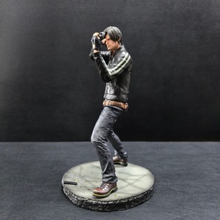 Resident Evil 30cm: Vendetta Leon S. Nhân vật hành động PVC tỷ lệ 1 / 6 của Kennedy