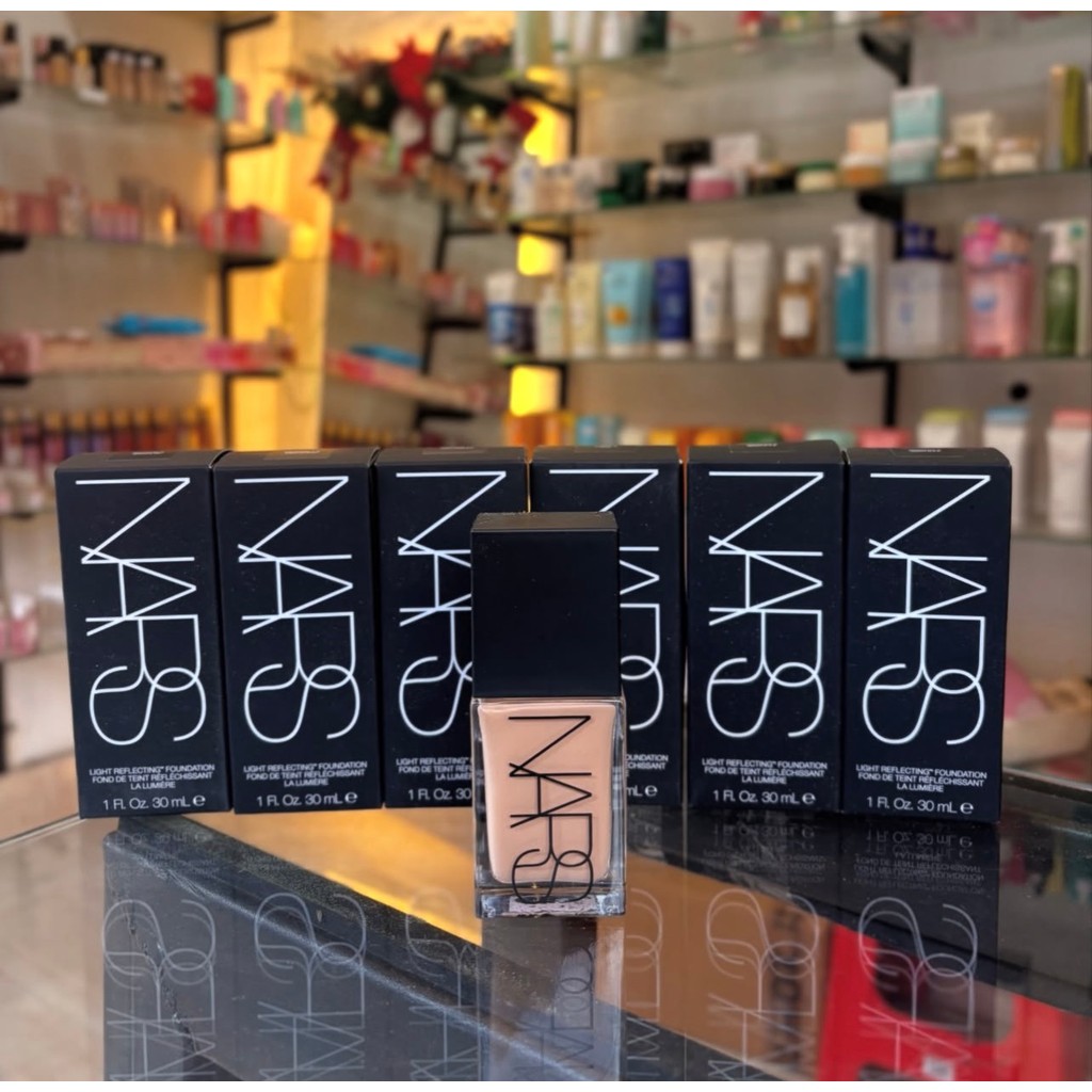 [Hàng Chính] Hãng NARS Light Reflecting Foundation 30ml | Fullsize, Mịn Màng, Bền Màu Cả Ngày