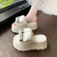 Dép Bánh Mì Nữ Mùa Hè Bên Ngoài Mặc Chữ Cái Thời Trang Niche Thiết Kế Cảm Thấy 8cm Nâng Cao Muffin Tất Cả Trận Đấu Mở Mũi Lật