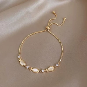 Vòng Tay Zircon và Ngọc Lục Bảo Phong Cách Hàn Quốc - Sang Trọng