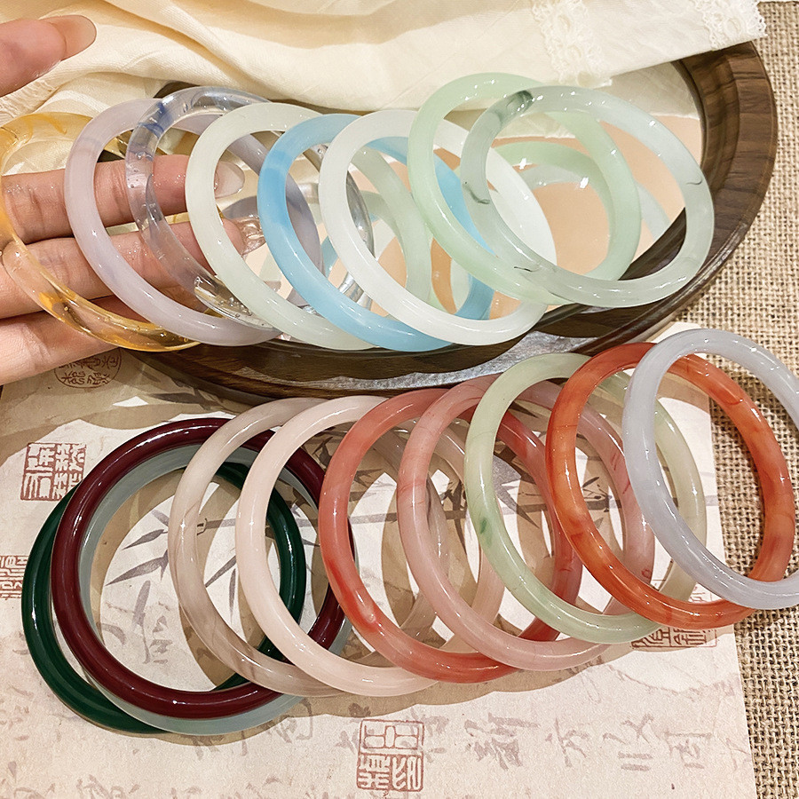 Vòng tay dải tròn gradient cao cấp, thiết kế độc đáo phù hợpwear mỗi ngày cho nữ