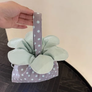 Ins Style Fresh Flower Shape Túi nhỏ Túi xách di động Túi ăn trưa Túi xách thông thường dành cho sinh viên