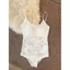 Cơ sở Nữ Mùa hè Phong cách mới Slim-fit Gợi cảm Hình chữ U Big Halter Ren Camisole Top Hợp thời trang