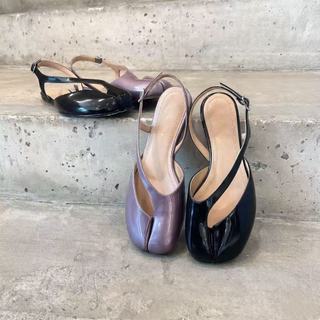 26 Phong Cách Mùa Xuân Sáng Bóng Pháp Mũi Nhọn Giày Sandal Mũi Đế Bằng