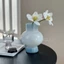 bình hoa thủy tinh màu trắng sữa phong cách pháp cổ điển lọ cắm hoa decor phòng khách sang trọng nghệ thuật thủ công cao cấp