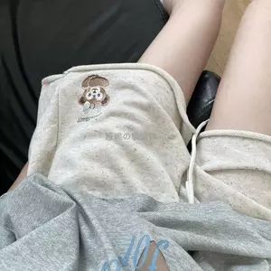 Quần short thường ngày thêu dễ thương ngọt ngào dành cho nữ dáng rộng thon gọn hơn nhìn rộng năm ngón