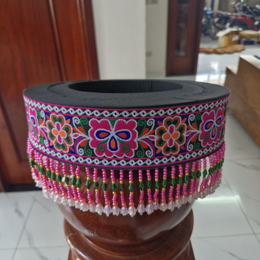 Mũ dân tộc Hmông, dân tộc Dao, dân tộc Thái, dùng để biểu diễn văn nghệ, Đạo cụ phụ kiện Nguyễn Nhật
