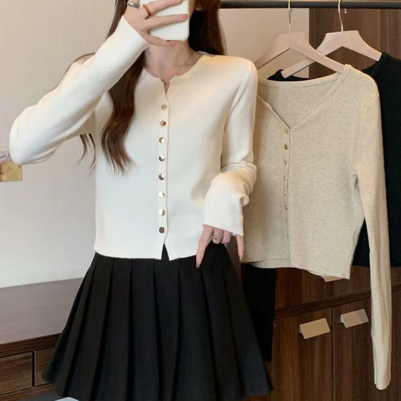 【dynamar】Áo khoác cardigan dệt kim kiểu dáng thanh lịch, cài khuy đơn, chất liệu kim loại, dành cho nữ, màu trơn.
