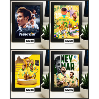Tranh Poster Để Bàn Cầu Thủ Bóng Đá Neymar tráng gương đóng khung