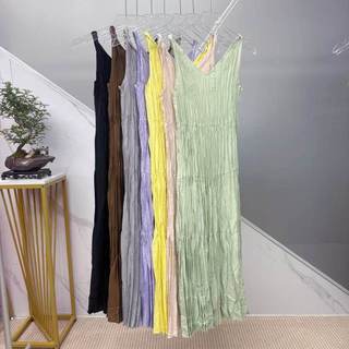 Miyake Xếp Ly 2026 Phong Cách Mới Kỳ Nghỉ Phong Cách Văn Học Đơn Giản Màu Trơn Sling Cổ Tích Đầm