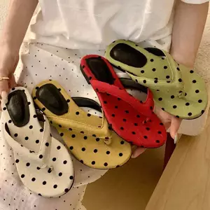 TT Phiên Bản Hàn Quốc Polka Dot Flip-Flops Giày Nữ Dép Dép Dép Đi Biển Mùa Hè