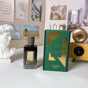 Phong Cách Mới Không Học Sinh Trung Học Có 100ML Tươi Trung Tính Lâu Dài Hương Hoa Phương Đông Mỹ Phẩm Lâu Dài Unisex Hộp Quà Tặng Đa Năng
