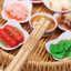 Chịu nhiệt độ cao Khắc tự nhiên Đũa tre gia đình Đũa gỗ nguyên khối không sơn mài Nhà hàng tre Com