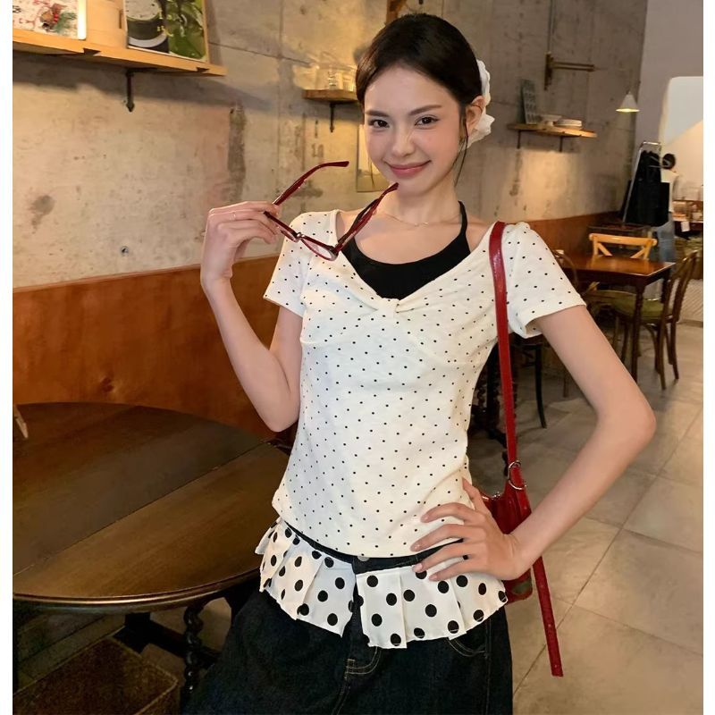 [Giảm giá trong thời gian có hạn] Phong cách Hàn Quốc Niche Giả hai mảnh chấm bi ngắn tay nữ đầu mùa hè Phong cách mới Áo thun đeo vai trang trọng thông thường Slim-Fit Slimm