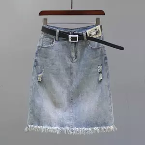 Váy Denim lưng cao hoài cổ cổ cổ điển dành cho nữ Mùa hè Phong cách mới Viền mông rách giữa dài