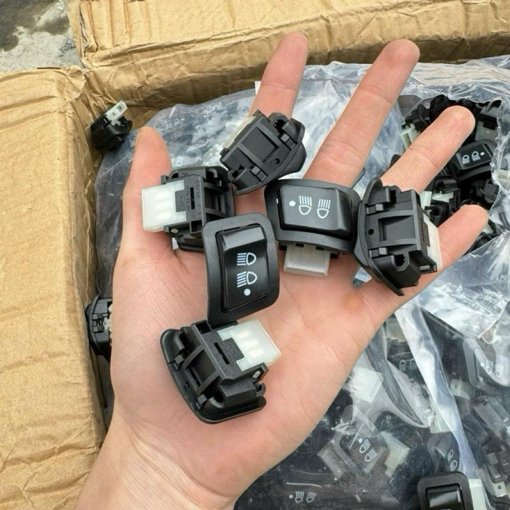 Công Tắc Đèn Xe Máy 3 Chế Độ (TẮT ĐÈN - PHA - COS) Cho Wave A/ RS110/ RSX - Futrure - Vision