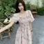 Đầm M cổ vuông màu hoa, tay ngắn, dáng ôm quyến rũ cho mùa hè