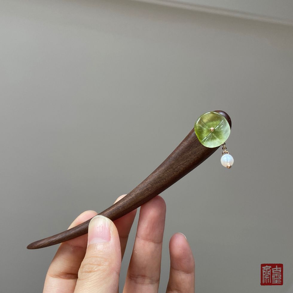 WHX-Hairpin {Zhuluoqing Lotus} Kẹp tóc ngắn 13cm Gỗ đàn hương khắc Kẹp tóc Retro Trung Quốc Niche Thiết kế độc đáo Cảm giác
