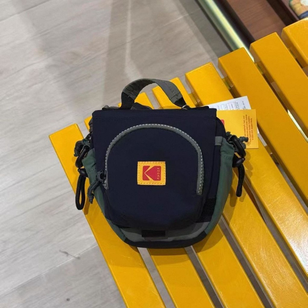 [Aria G-1] Túi đựng máy ảnh Kodak cho bé gái Thể thao di động ngoài trời Kodak chống nước Phong cách Nhật Bản Màu sắc tương phản Túi đeo chéo dây rút ccd