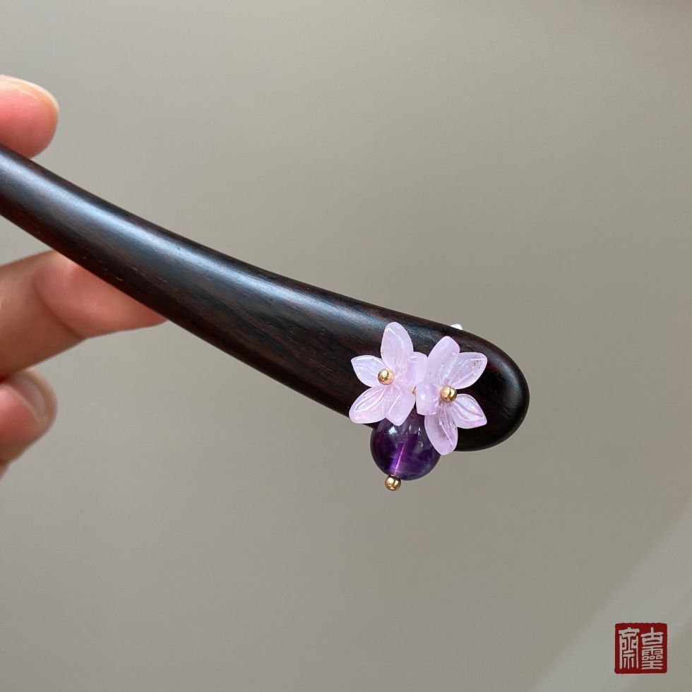 WHX-Hairpin {Hoa thạch anh tím} Kẹp tóc ngắn 13cm Gỗ đàn hương khắc Kẹp tóc Retro Trung Quốc Niche Thiết kế độc đáo Cảm giác