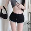 Quần Short thể thao thông thường màu đen mùa hè Hot Girl Quần Short siêu ngắn Hot