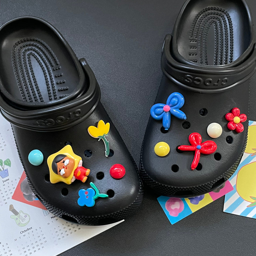 Phụ Kiện Nhiều Màu Sắc Crybaby Dễ Thương Thích Ứng Với crocs Có Thể Tháo Rời, Dùng Cho Giày Lỗ Busch Zhibixing ins