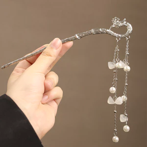 Đón Bốn Mùa Phong Cách Trung Hoa Lá Xanh Tua Rua Phong Cách Cổ Đại Hanfu Kẹp Tóc Bước Lắc Ngọc Trai Tươi Cổ Điển Sườn Xám Jiangnan Nữ Phụ Kiện Tóc