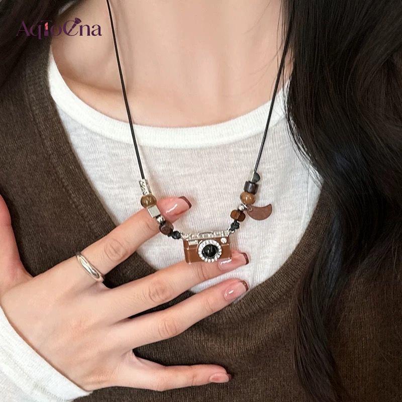 AqToCna Vintage Nâu Camera Mặt Dây Chuyền Nelace 2025 Mới Kpop Hip-Hop Đơn Giản Cá Tính Nam Nữ Punk Y2K Quyến Rũ Phụ Kiện Trang Sức AqToCna