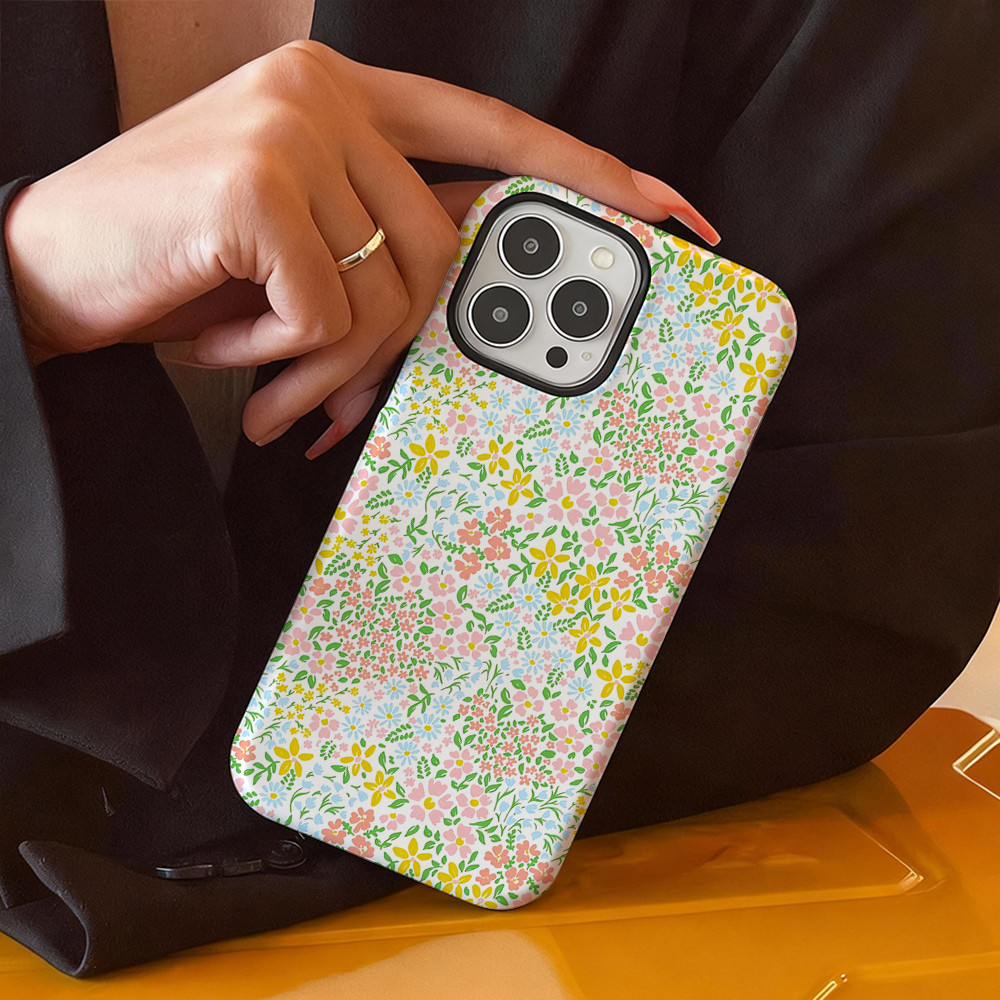 Hoa Nhỏ Mục Vụ Đẹp Thích Hợp Cho iPhone17 17Pro 16 15 13 XR 13mini 8PLUS Ốp Điện Thoại Chống Sốc Hai Lớp Bóng Bảo Vệ Bao Gồm Tất Cả