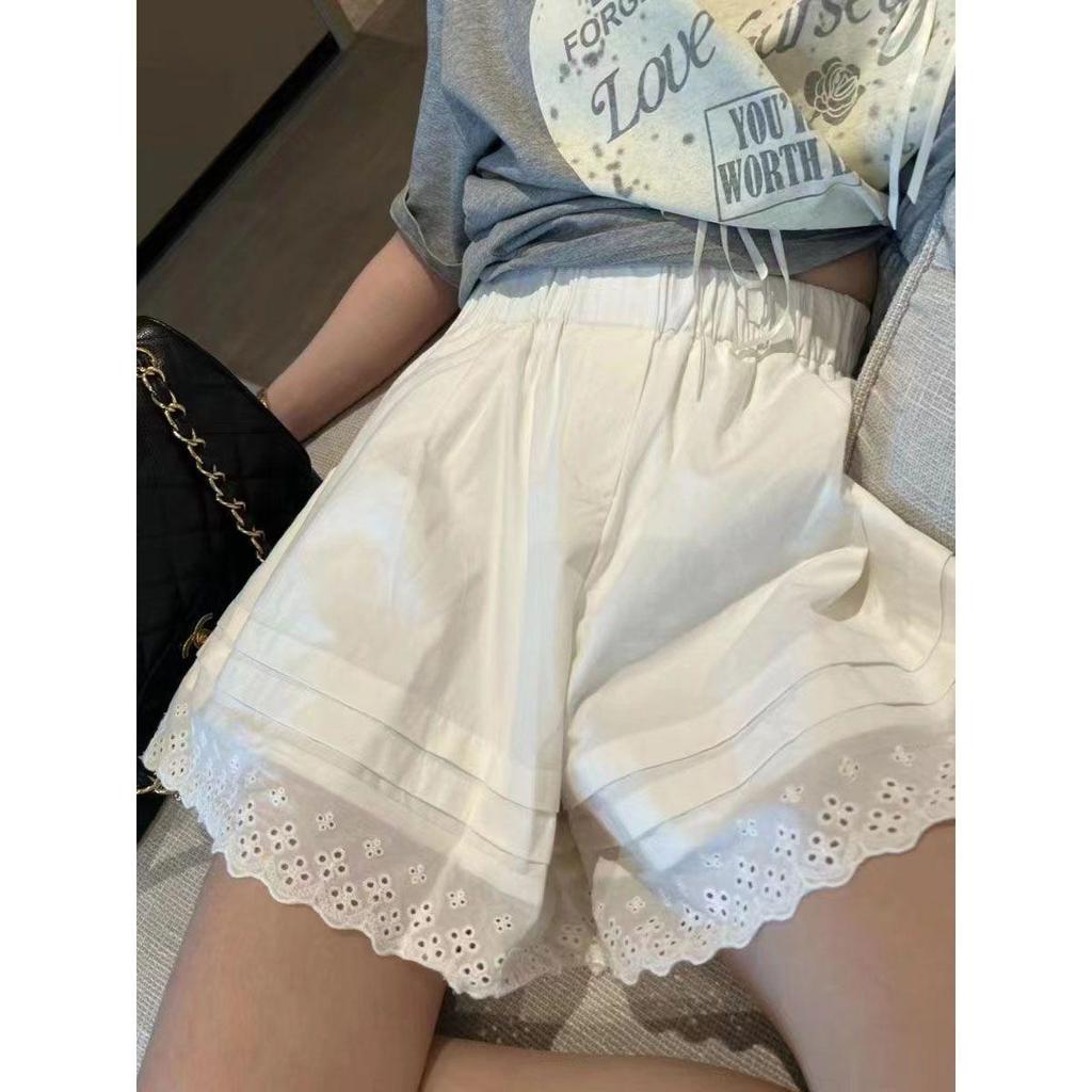 Quần short nữ ren mùa hè với dây thun tiện lợi, thiết kế ống rộng màu trắng