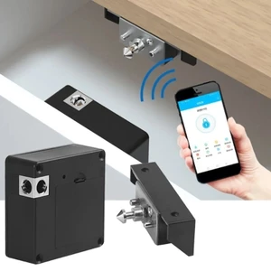 Khóa NFC cho tủ quần ảo, tủ bảo hiểm, két sắt mở khóa bằng thẻ từ RFID hoặc điện thọai có NFC cửa