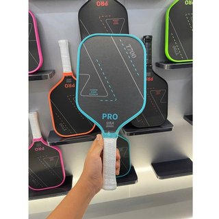 Bạt pickleball carbon T700 pro, lõi tổ ong, thiết kế nhẹ và dễ kiểm soát
