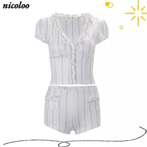 Bộ sọc ngắn tay NICOLOO, Bộ trang phục hai mảnh cổ chữ V xếp nếp, Quần Short lưng cao sang trọng Bodycon Áo thun và quần Short V sâu Bộ trang phục mùa hè