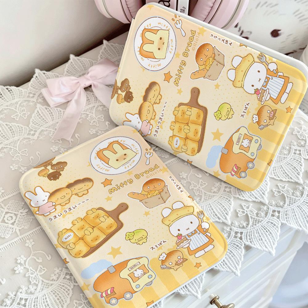 Gương gấp thỏ ăn bánh mì thiết kế cute dễ mang đi xa