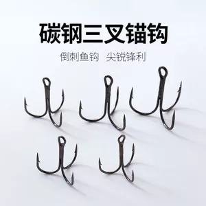 Móc cá chép bạc lớn với nhiều móc và móng vuốt, thiết kế độc đáo