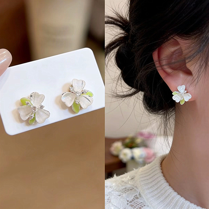 Bông tai đá mắt mèo mùa xuân bạc s925