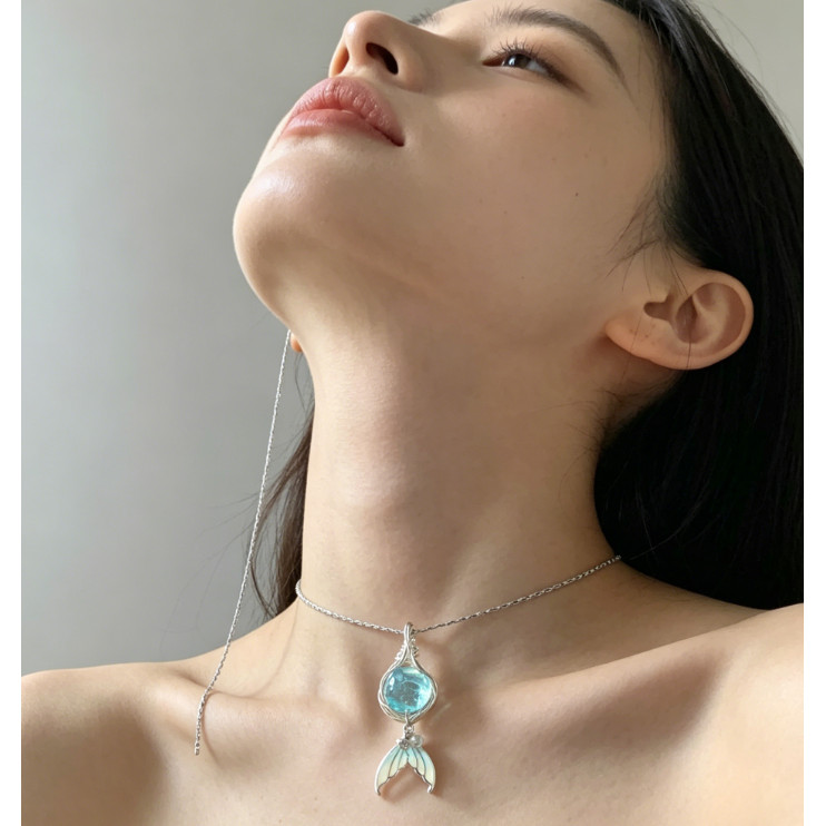Vòng cổ nữ thiết kế tiên cá màu xanh, cá tính và đa năng