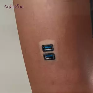 AqToCna - Cổng Sạc USB Giả Xuyên Tráng Trí Cơ Thể Phong Cách Cyberpunk Ngộ Nghĩnh, Dành Cho Cánh Tay Và Chân