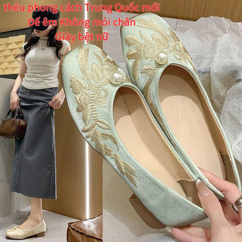 ✨Spot】Giày bệt nữ Giày đế dày thêu phong cách Trung Quốc mới/Mũi tròn Đế êm Không mỏi chân Giày nữ