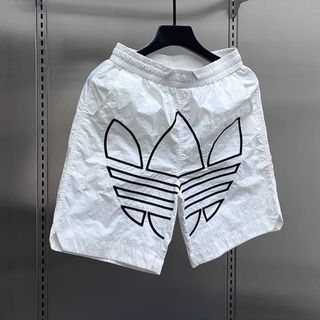 Quần short nam mùa hè thấm hút mồ hôi, vừa vặn, thiết kế thêu thời thượng